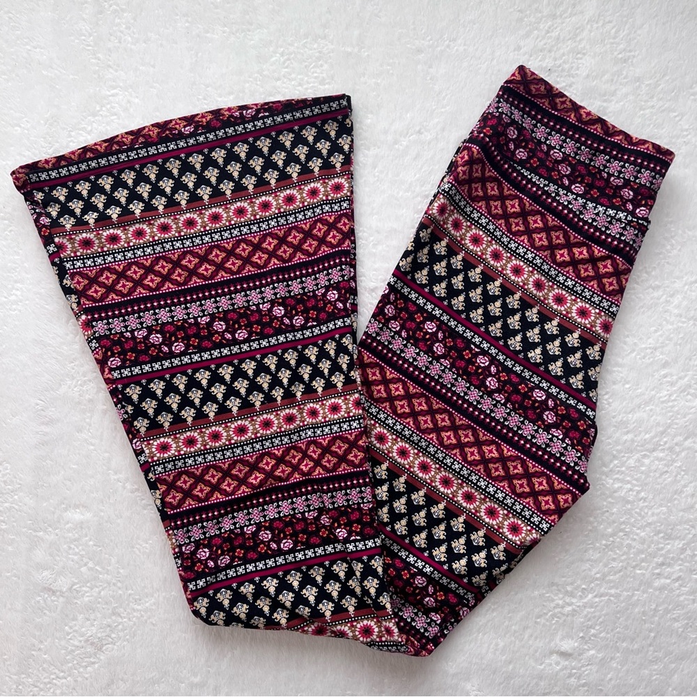 Flared Leggings No Boundaries